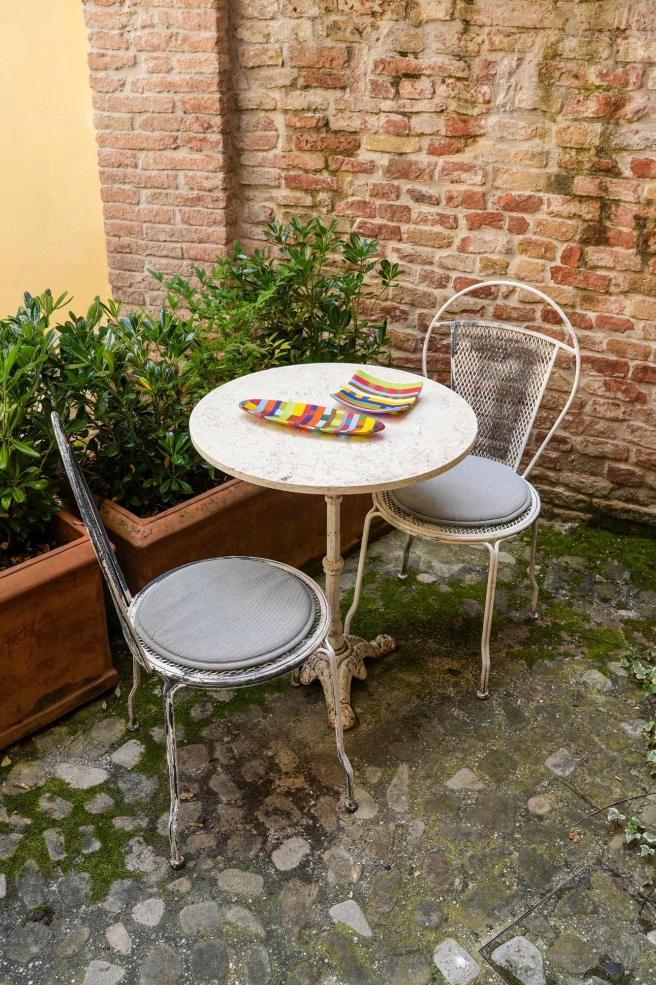 L’Λᄂᄂөggiө Di Kλmλ' Apartment Cesena Bagian luar foto