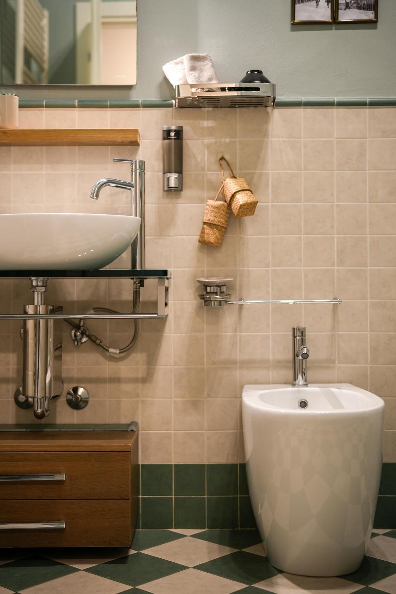 L’Λᄂᄂөggiө Di Kλmλ' Apartment Cesena Bagian luar foto